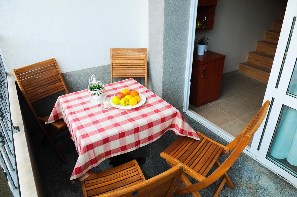 Beach Villa Bb Подстрана Екстер'єр фото
