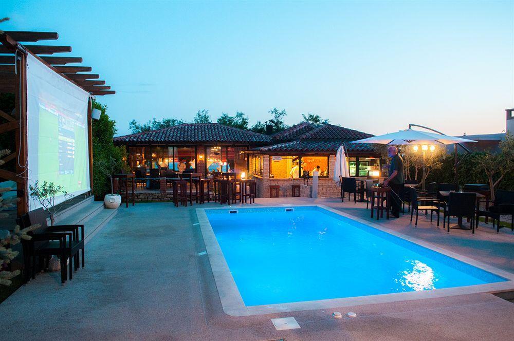 Beach Villa Bb Подстрана Екстер'єр фото