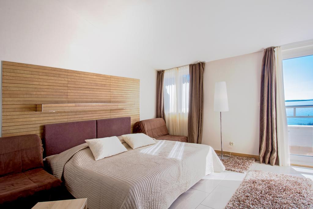 Beach Villa Bb Подстрана Екстер'єр фото