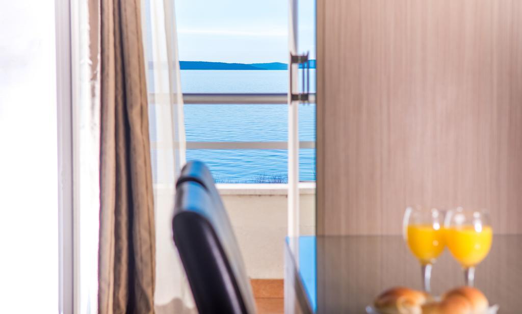 Beach Villa Bb Подстрана Екстер'єр фото