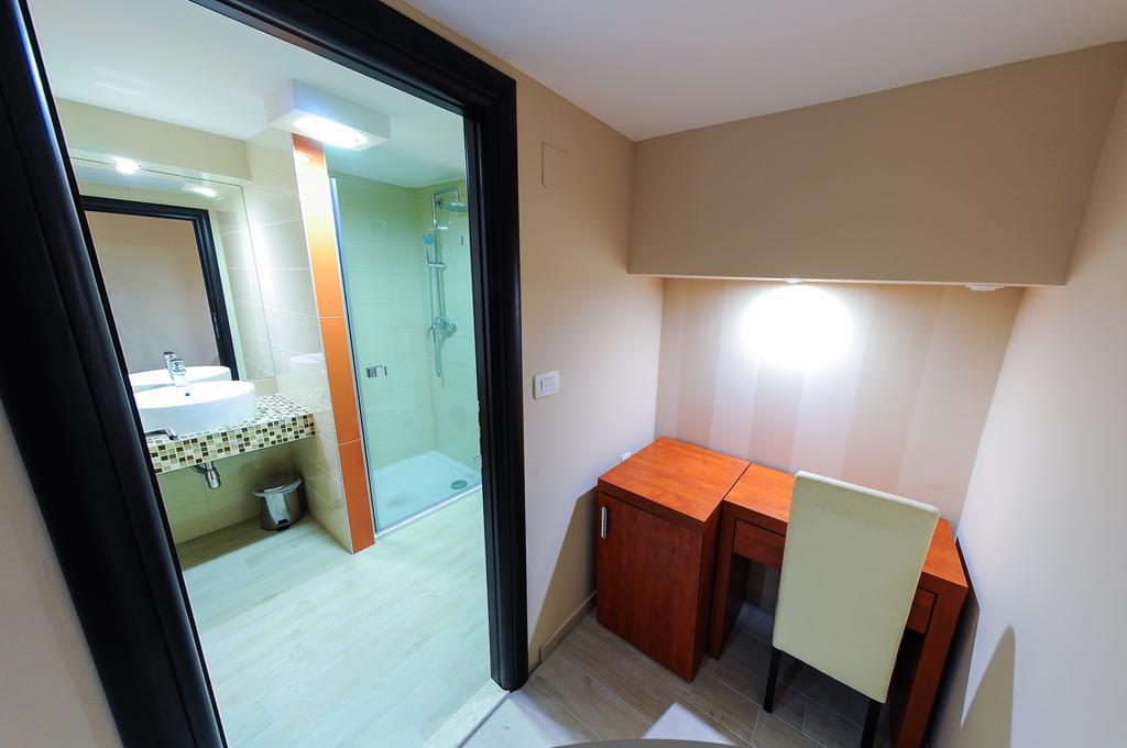 Beach Villa Bb Подстрана Екстер'єр фото