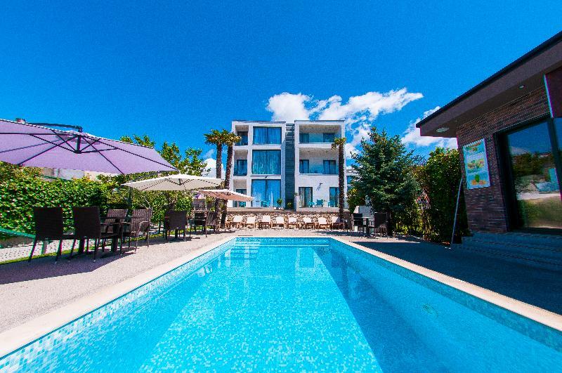 Beach Villa Bb Подстрана Екстер'єр фото