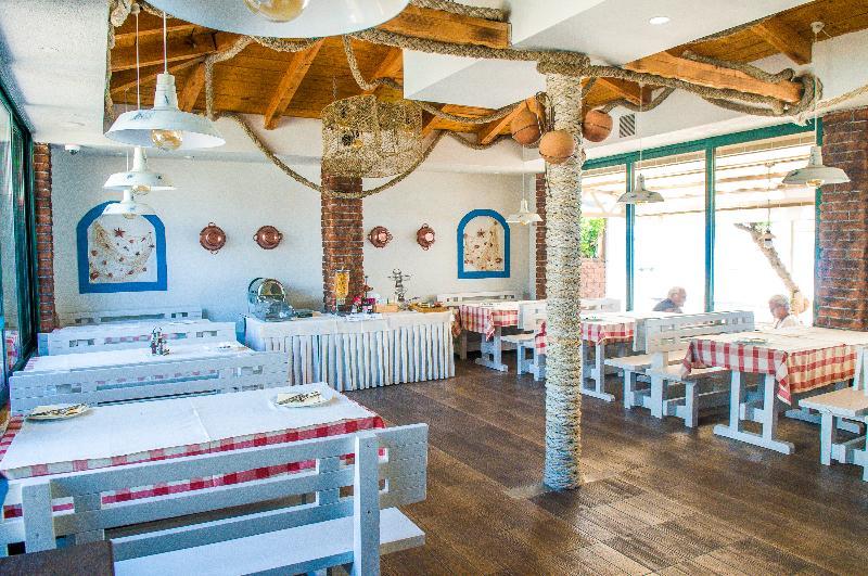 Beach Villa Bb Подстрана Екстер'єр фото