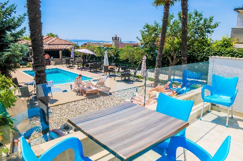 Beach Villa Bb Подстрана Екстер'єр фото