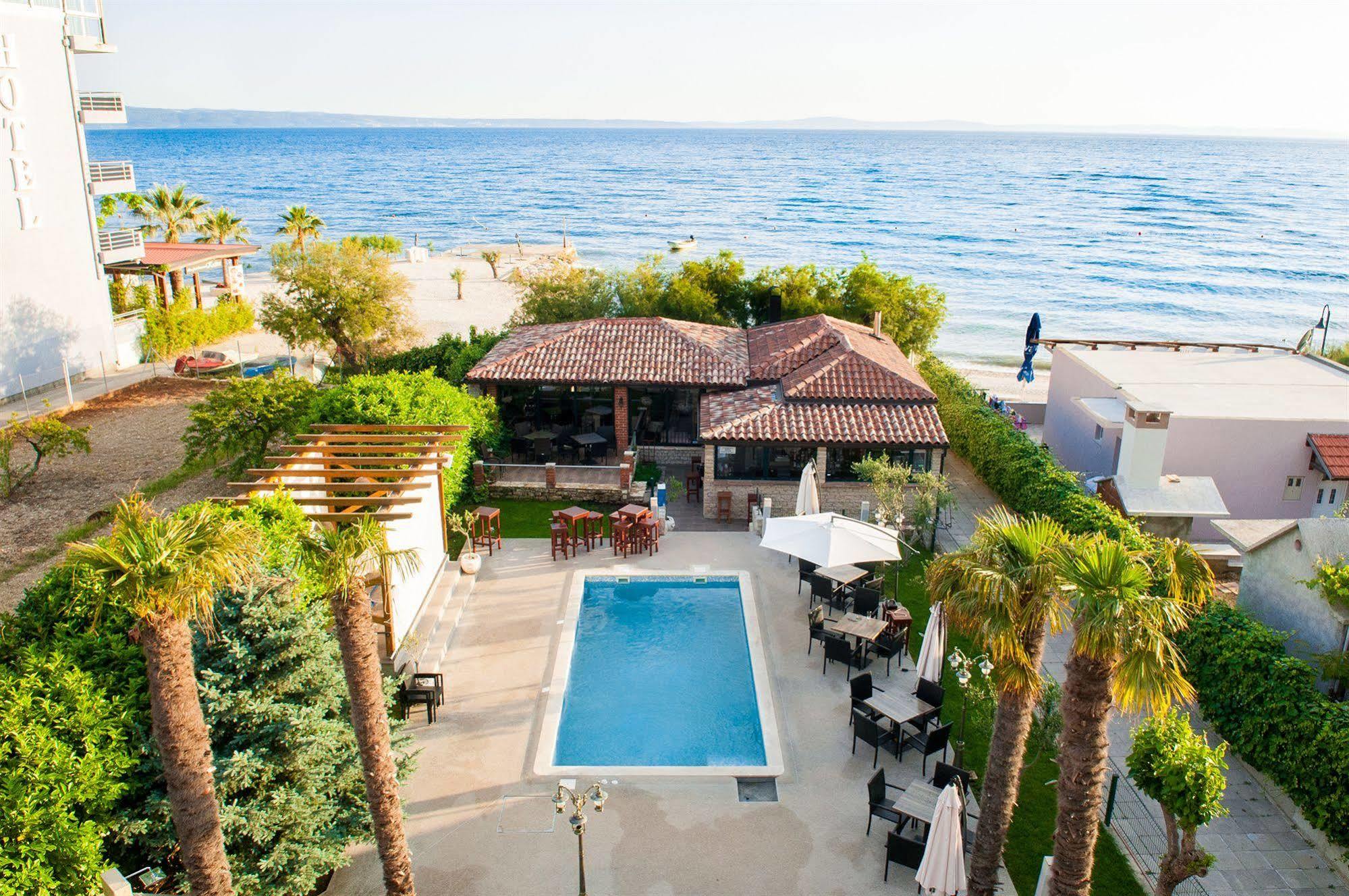 Beach Villa Bb Подстрана Екстер'єр фото
