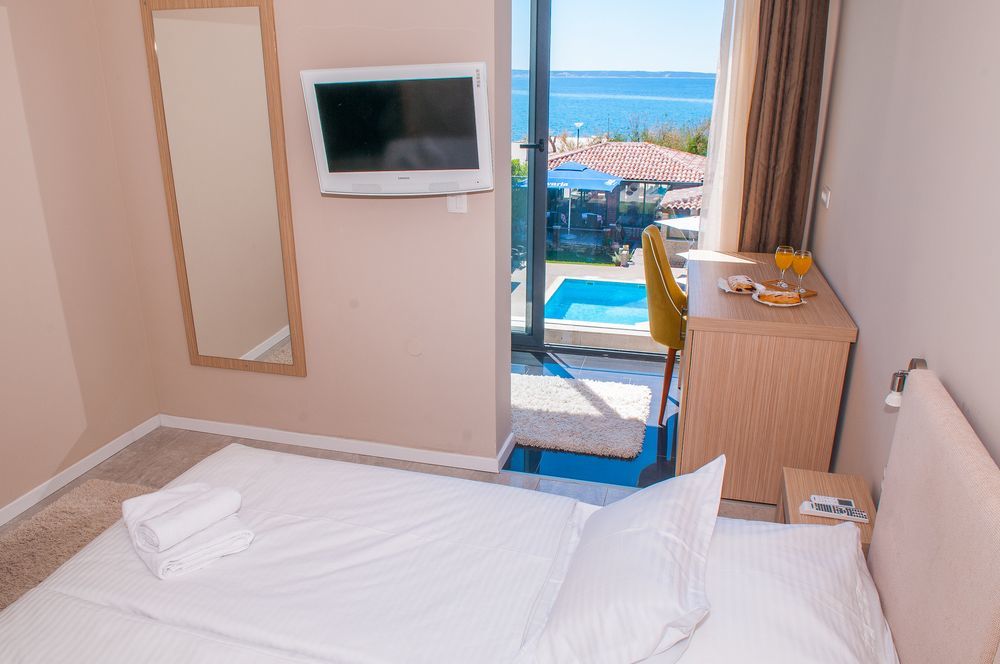Beach Villa Bb Подстрана Екстер'єр фото